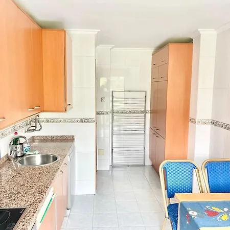 Tycher House Apartment Candas