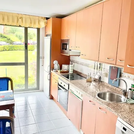 Apartment Tycher House Candas