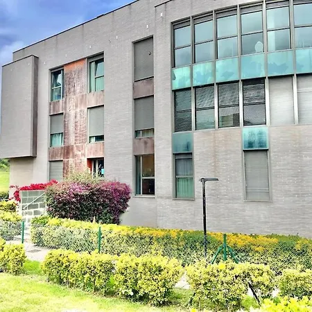 Tycher House Кандас